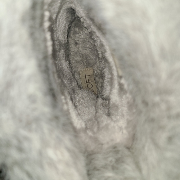 LOFT Animal Print Fur Slippers - Picture 5 of 8